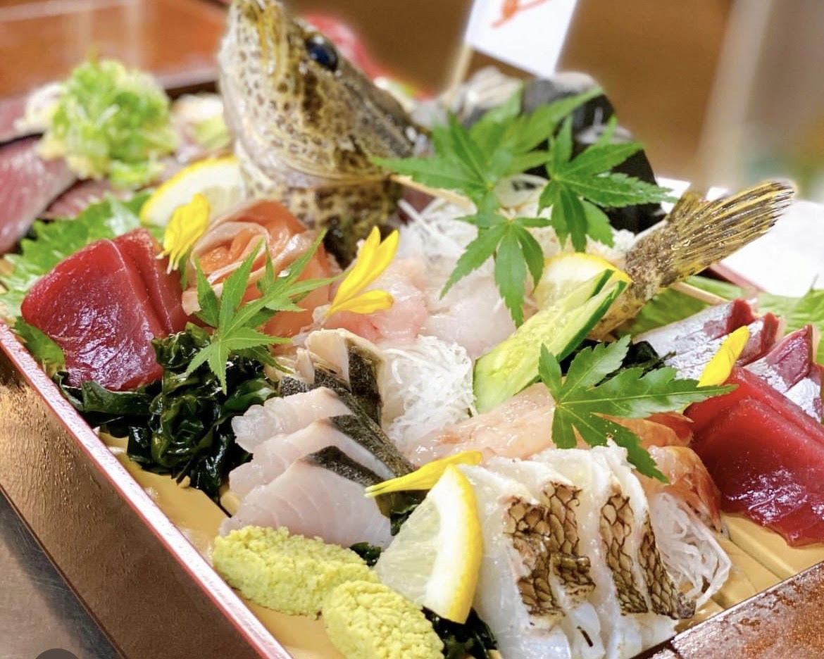 天然にがり寄せ豆冨と釜めし 魚信