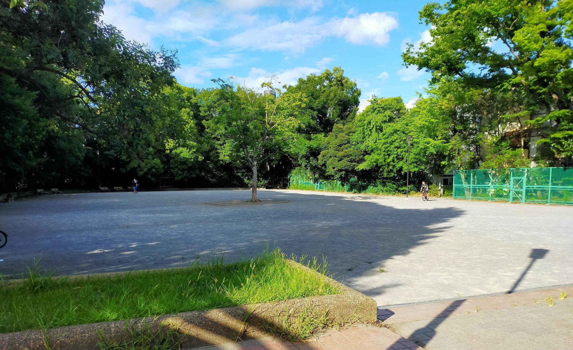 清澄庭園児童公園