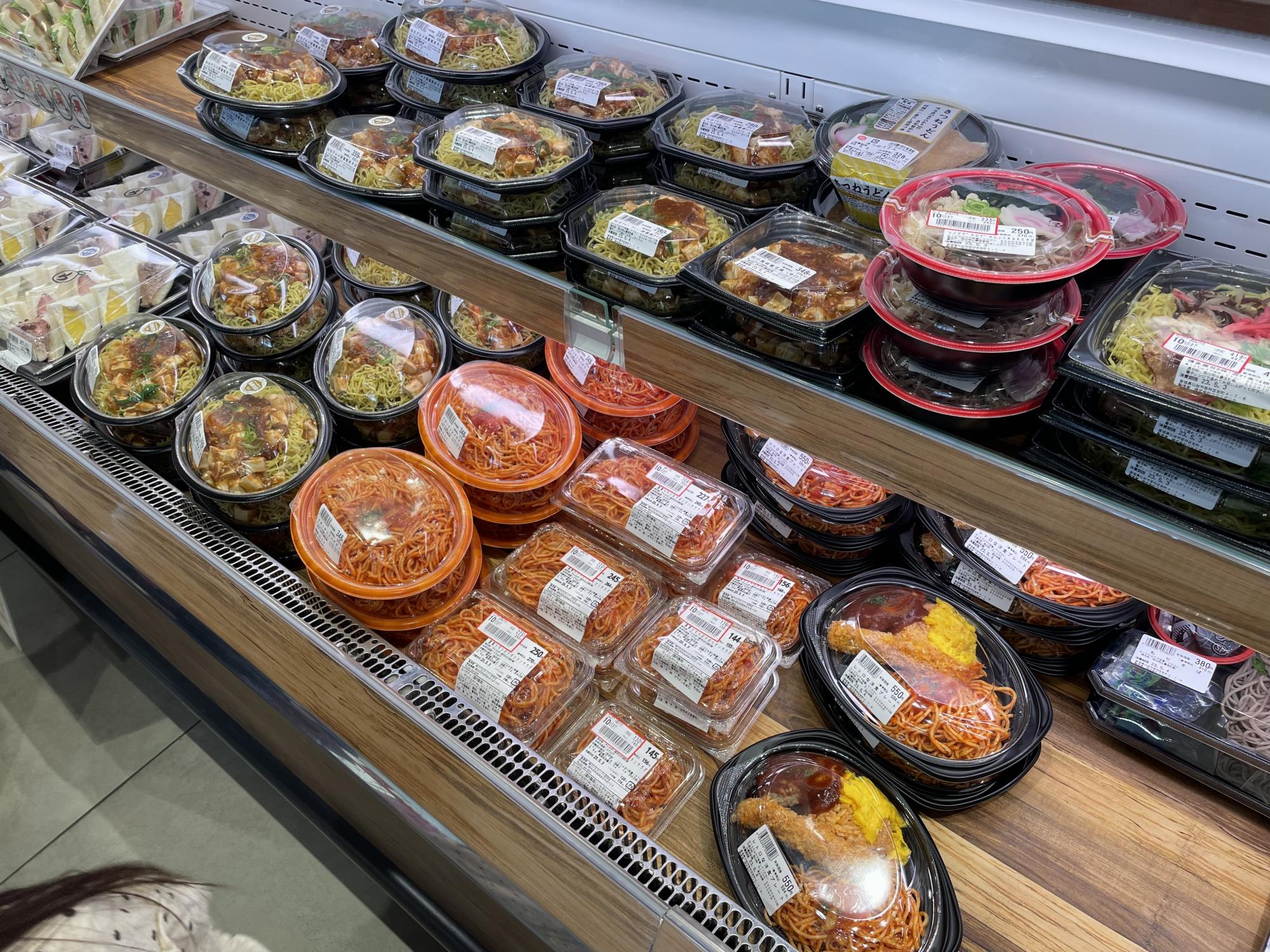 ウジエスーパー吉岡店U-cafe