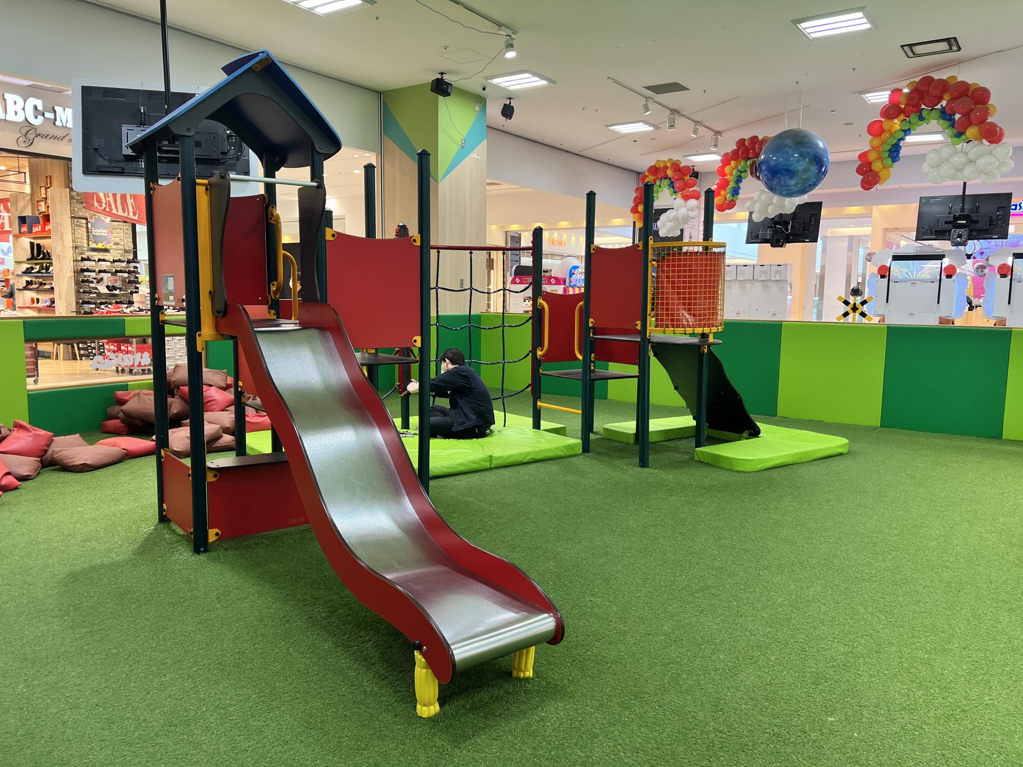 あそびパークPLUS　ラゾーナ川崎店