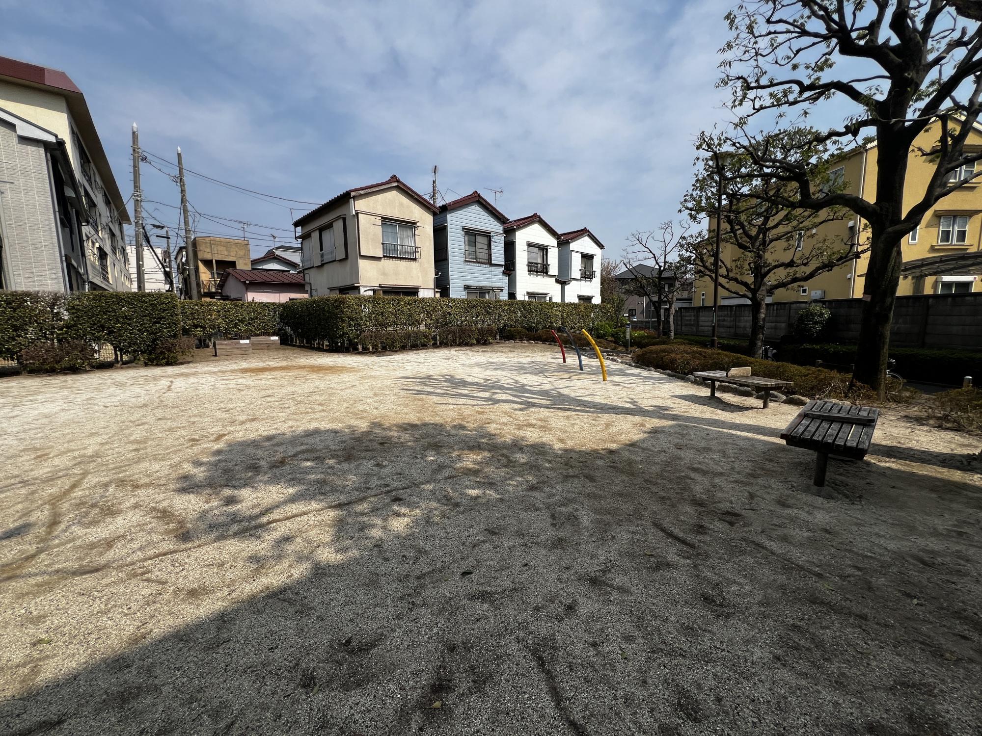 鎗前児童遊園