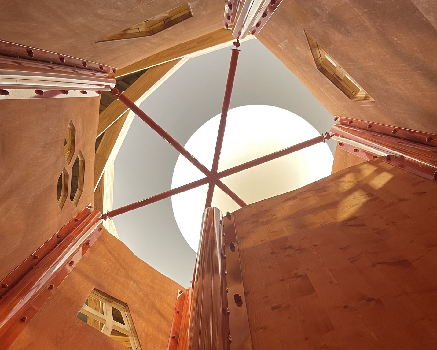 もりのひみつきち