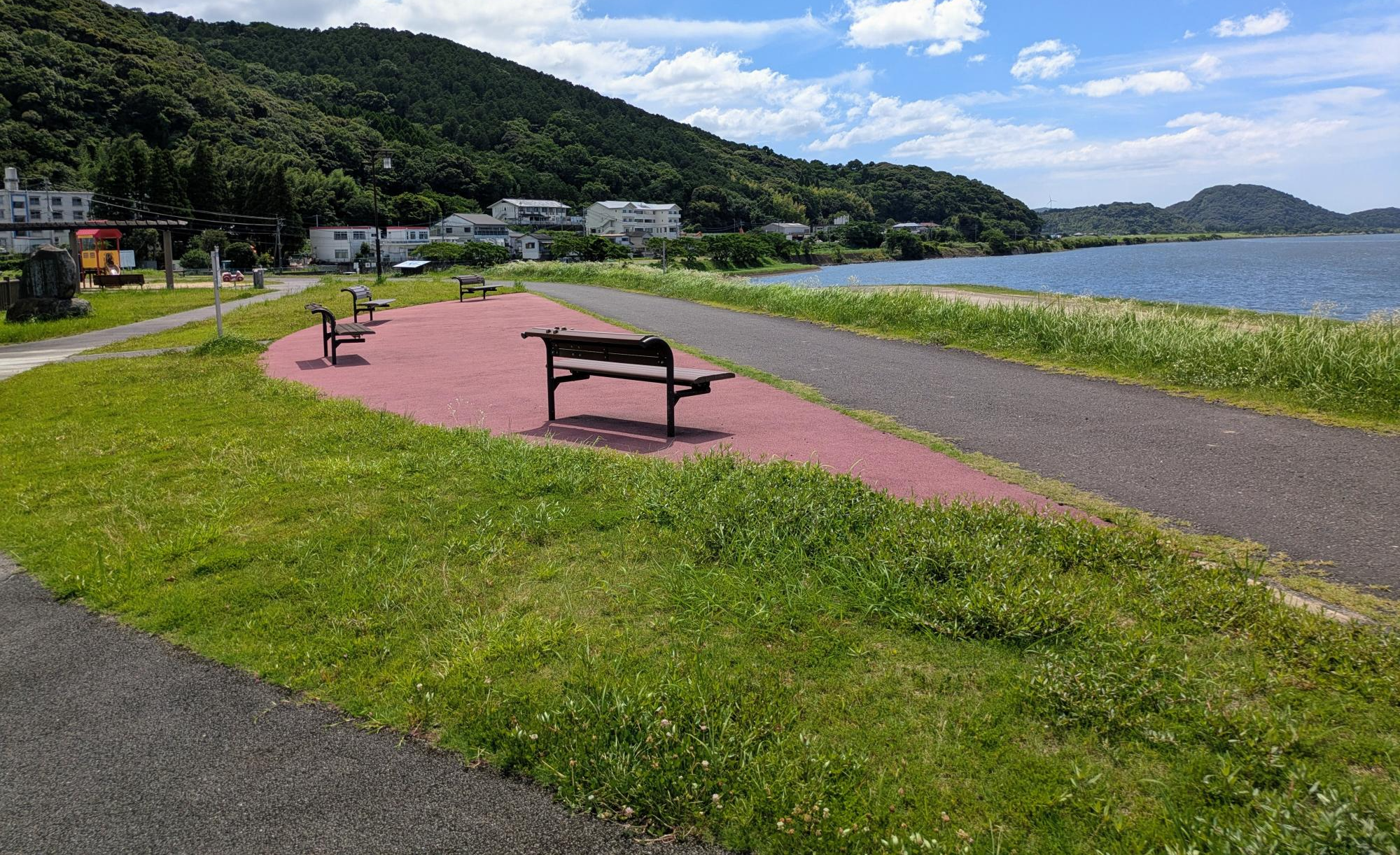 西開聞都市緑地