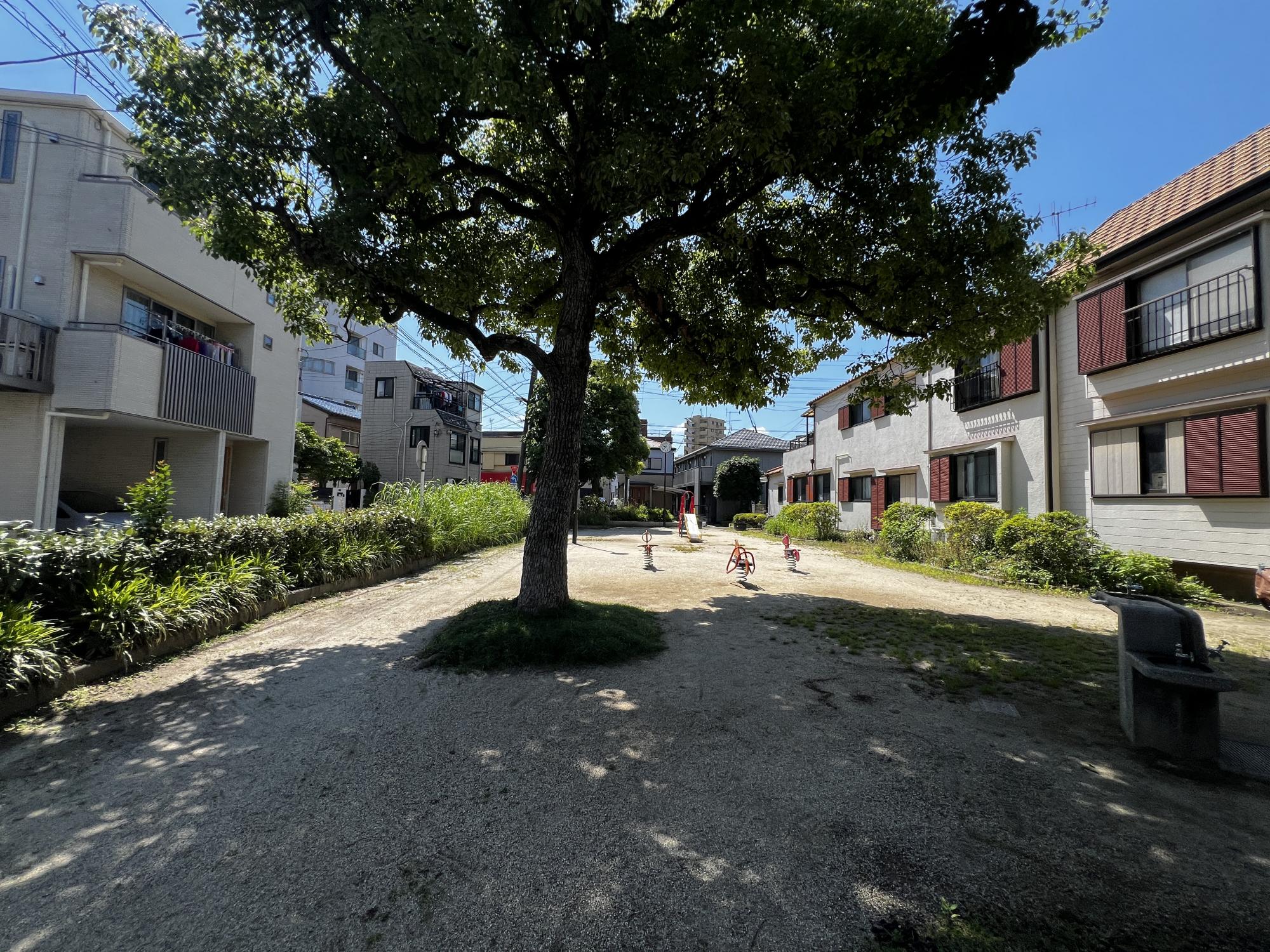 東小松川二丁目児童遊園