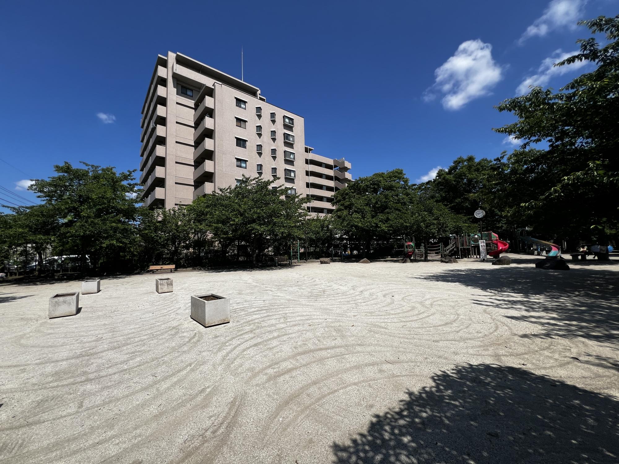 西一之江さくら公園