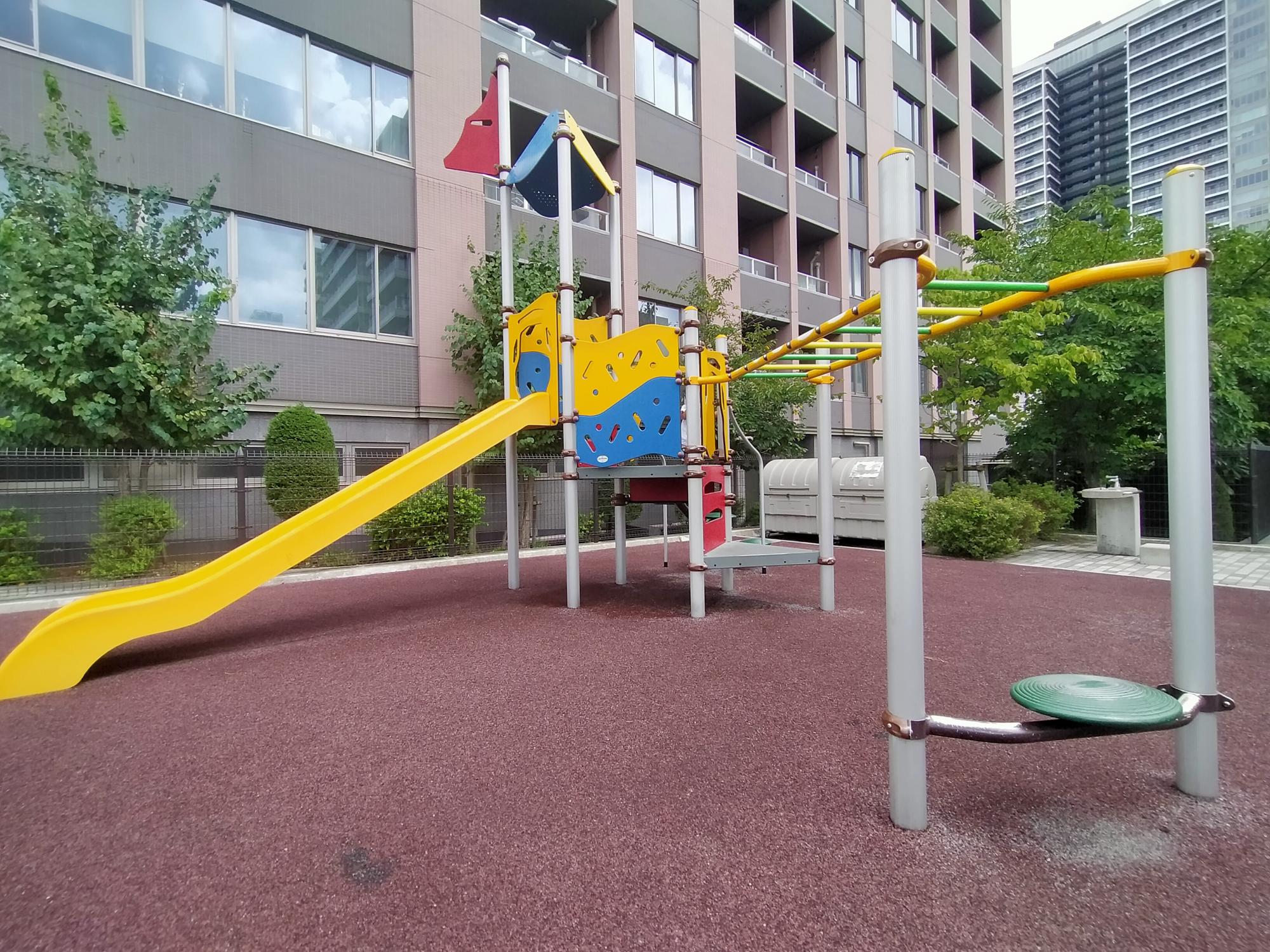 月島三丁目児童遊園