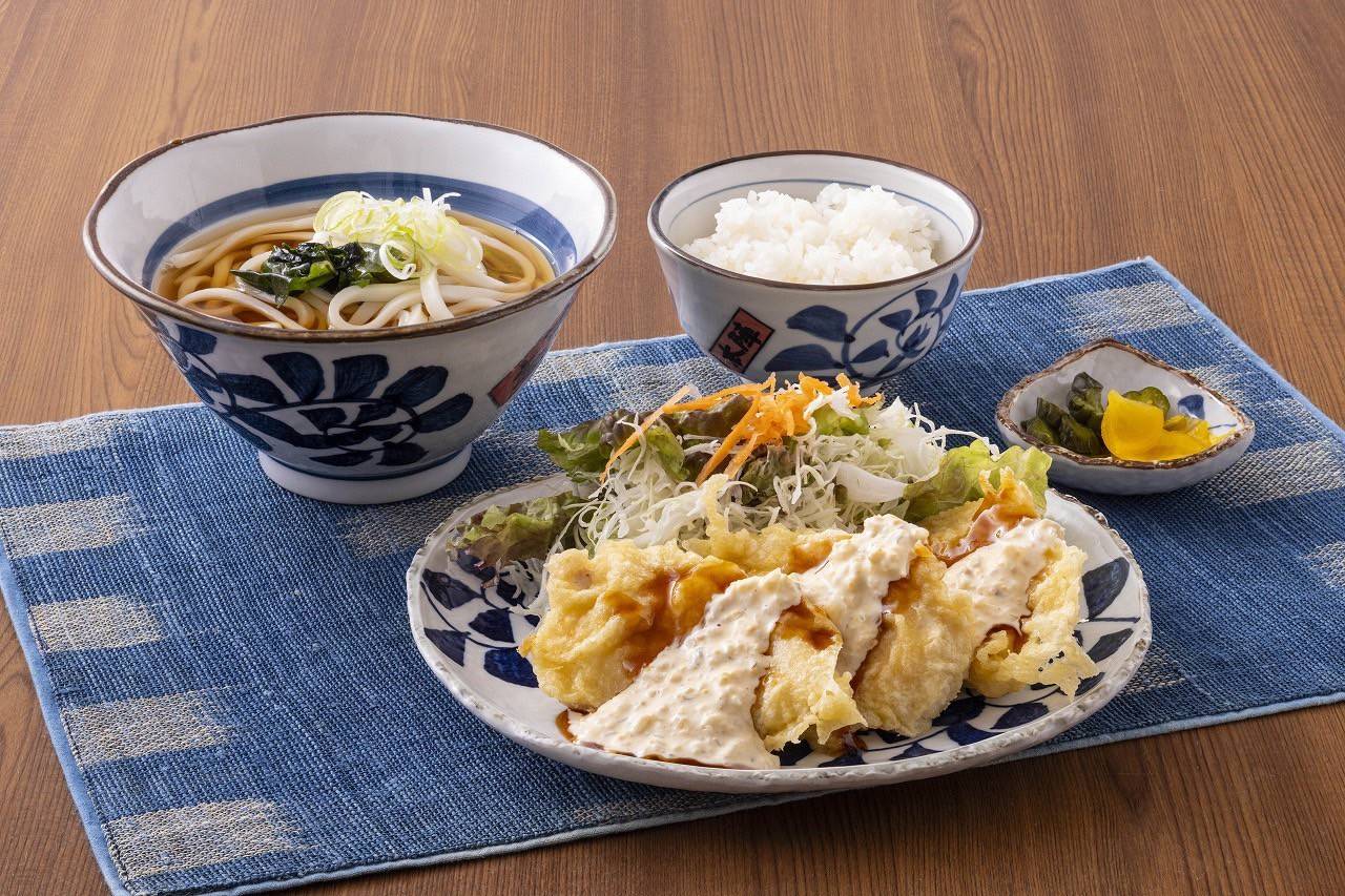 めん房本陣　鞍月店