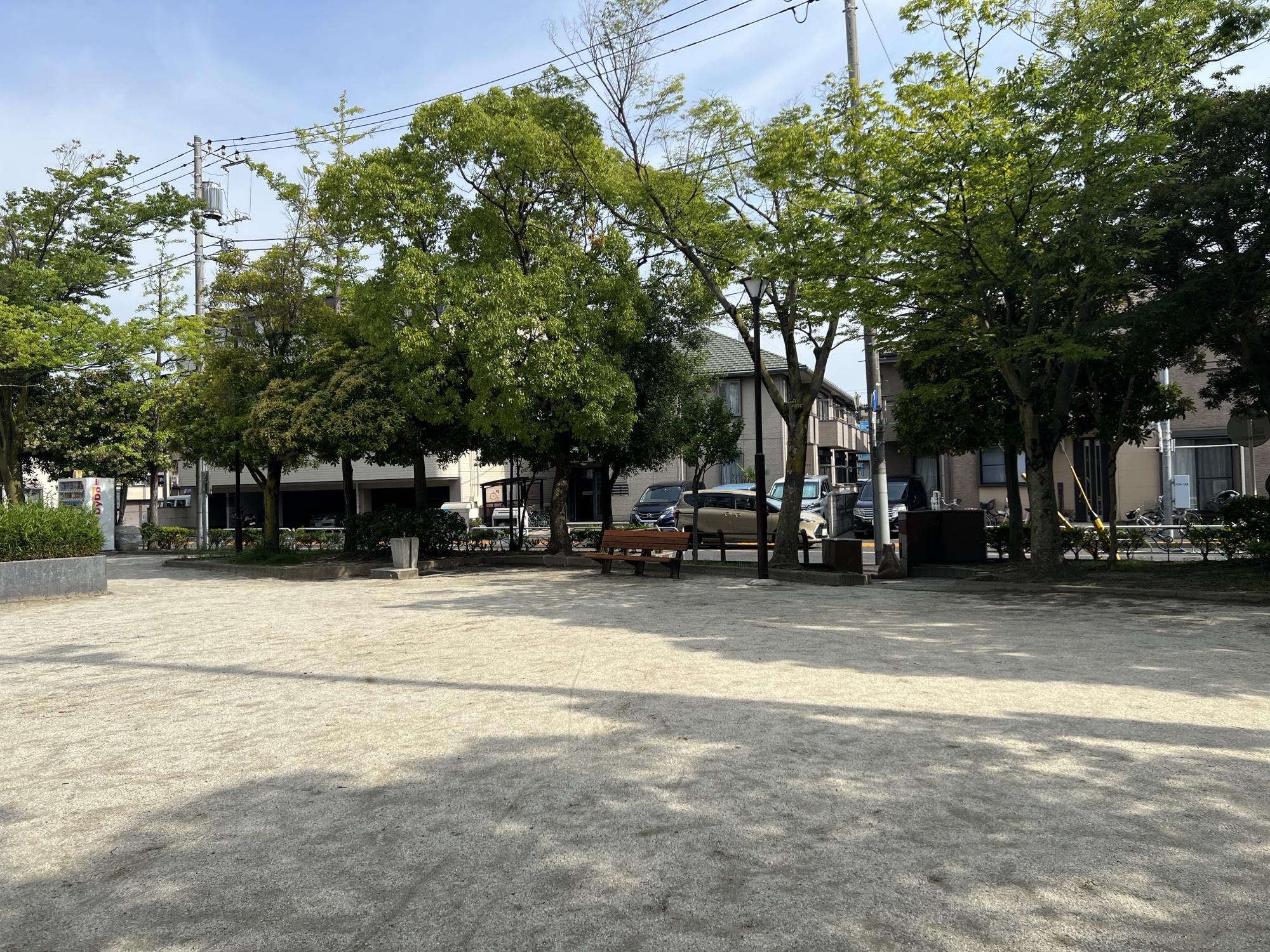 東葛西四丁目公園