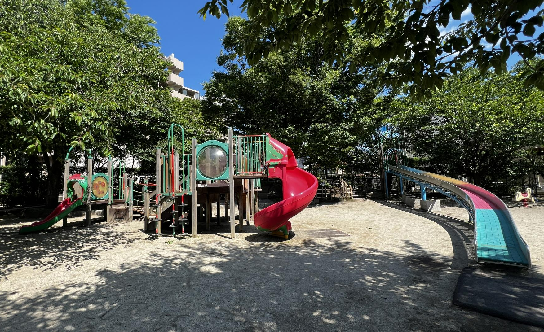 西一之江さくら公園