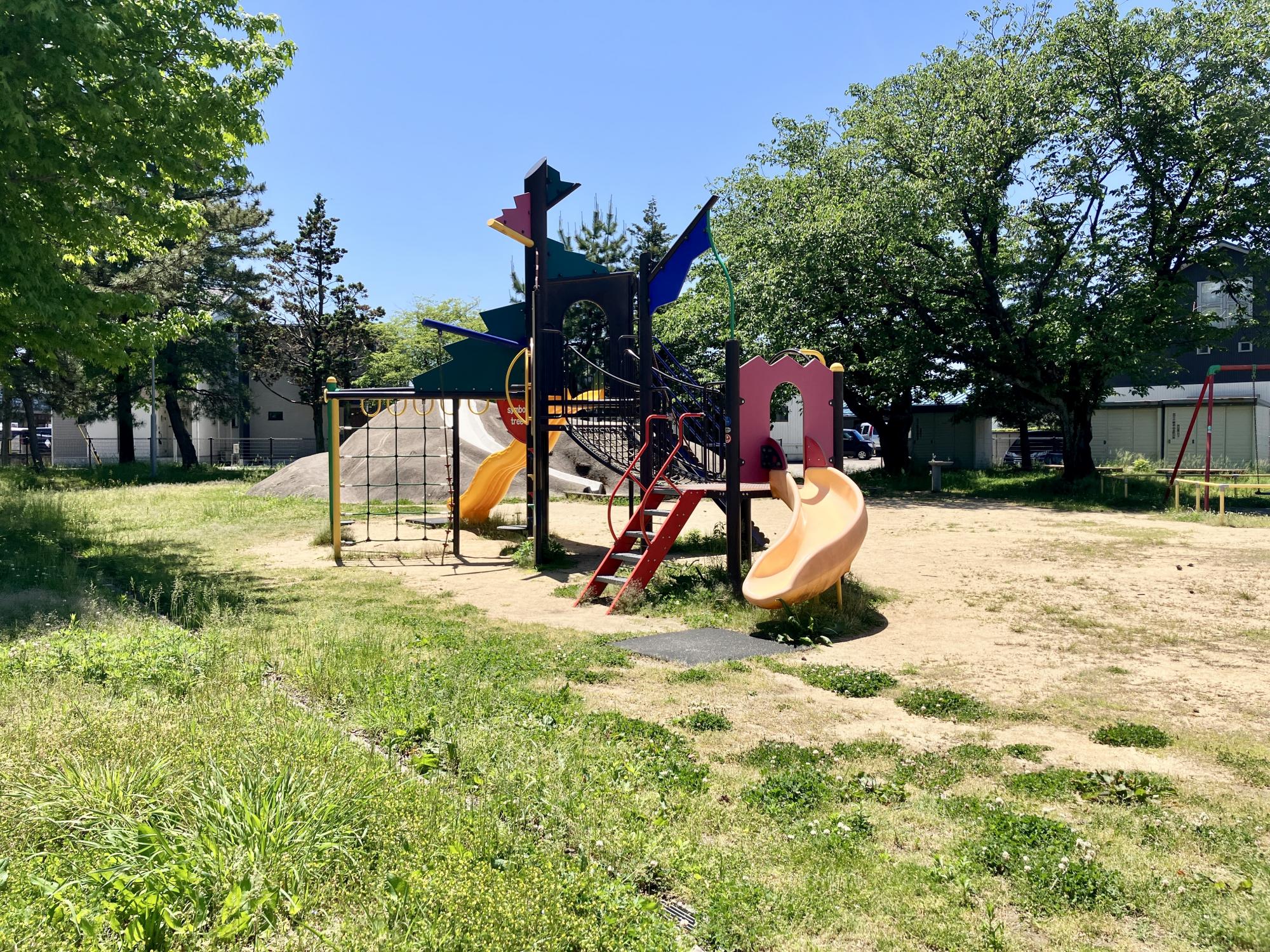 粟田パンダ公園