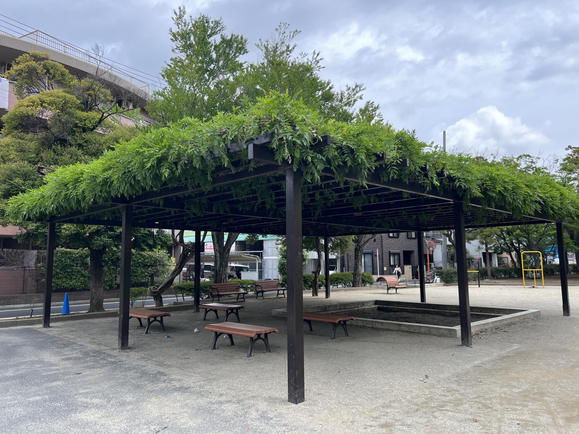 東葛西さくら公園