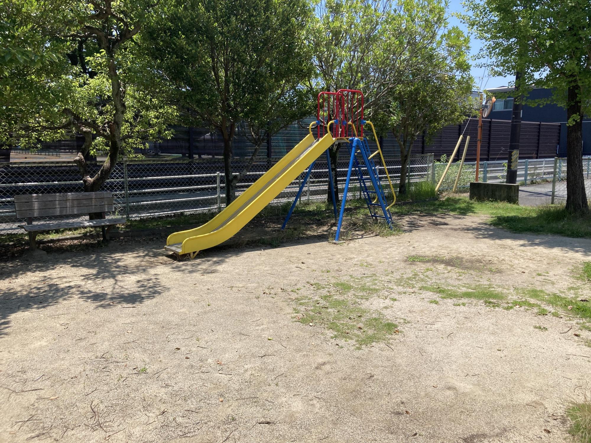 さくらんぼ公園
