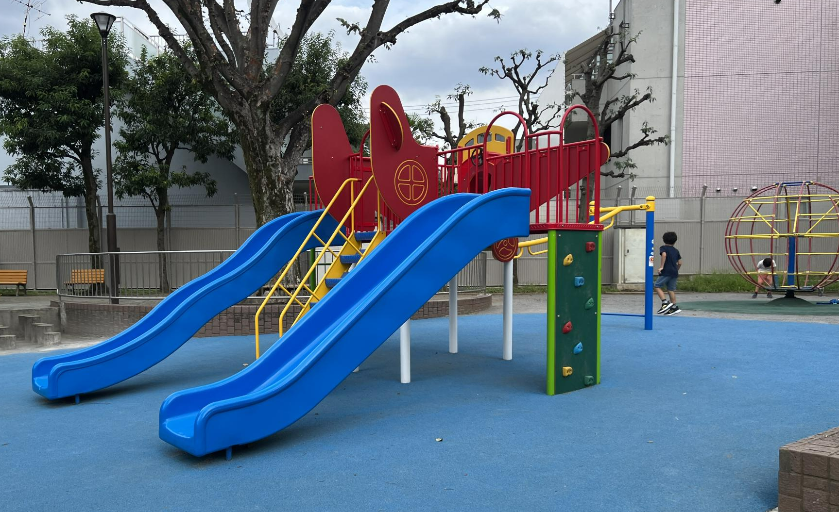 新宿区立矢来公園