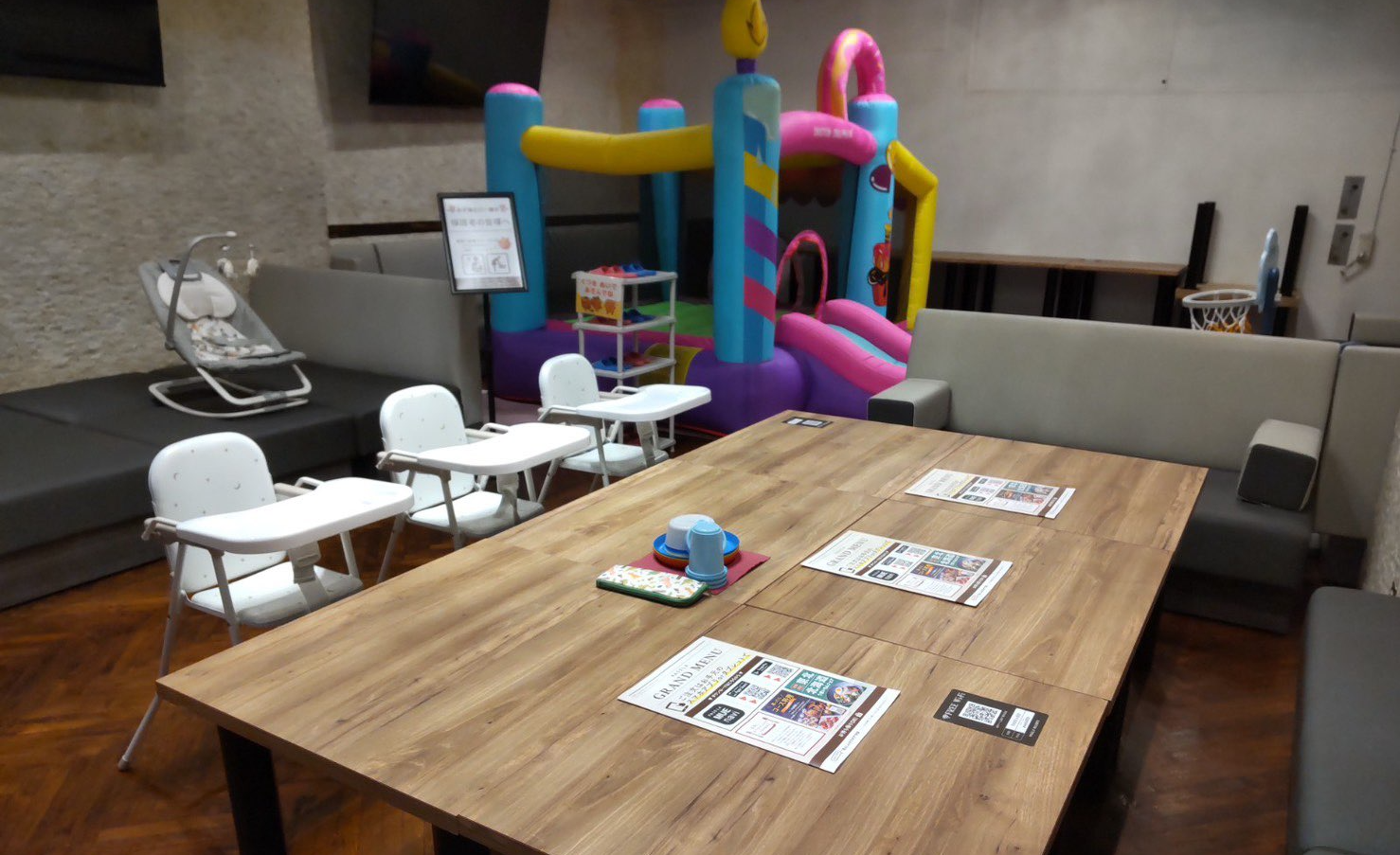 カラオケパセラ新宿靖国通り店