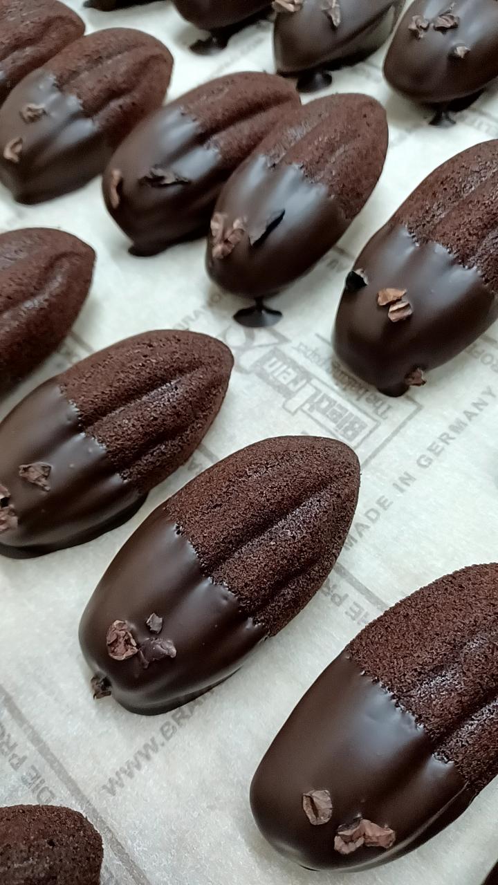 ショコラトリー＆カフェ　セラヴィ