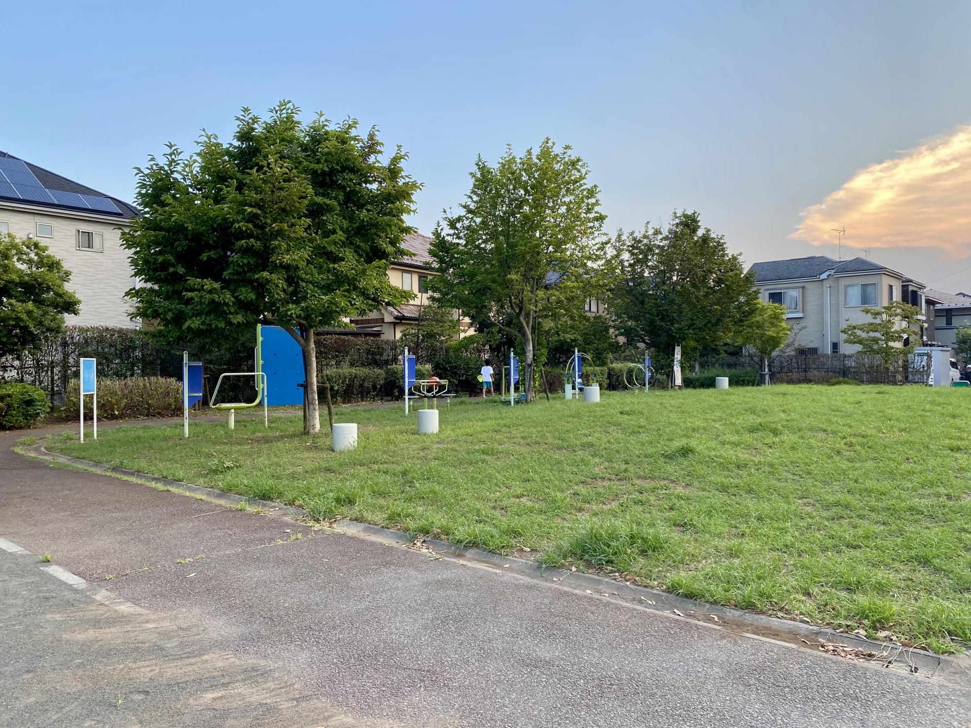 芝久保三丁目ふれあい公園