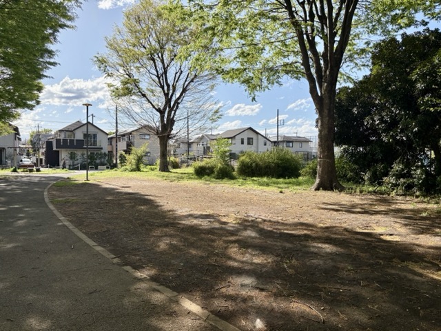 多摩平御料の森公園