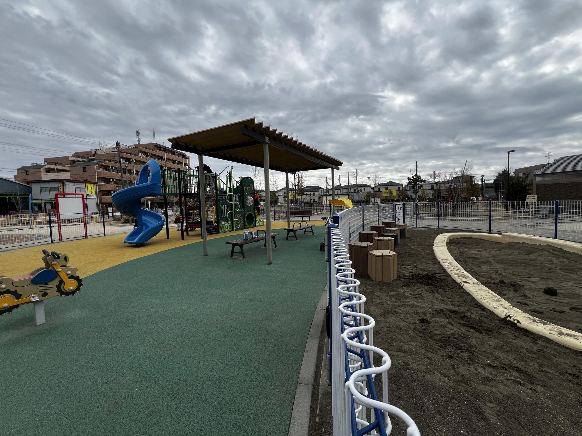 東新小岩二丁目かがやき公園