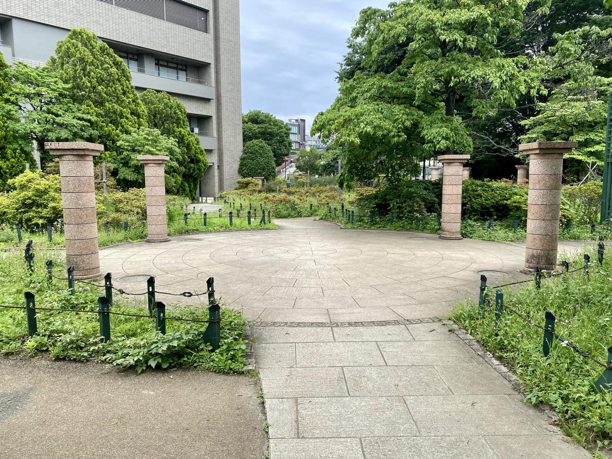 平成つつじ公園