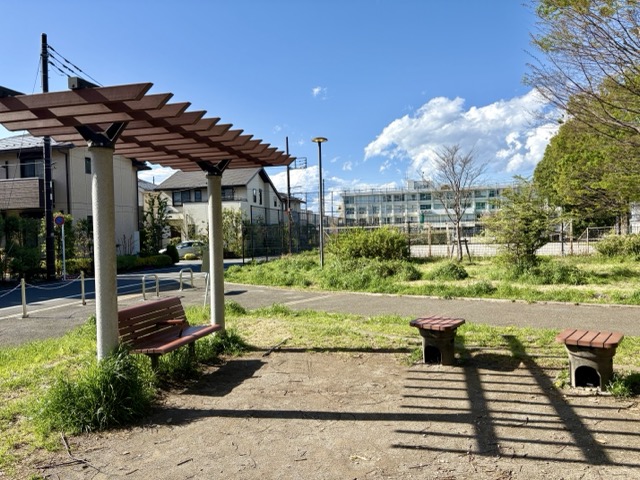 多摩平御料の森公園