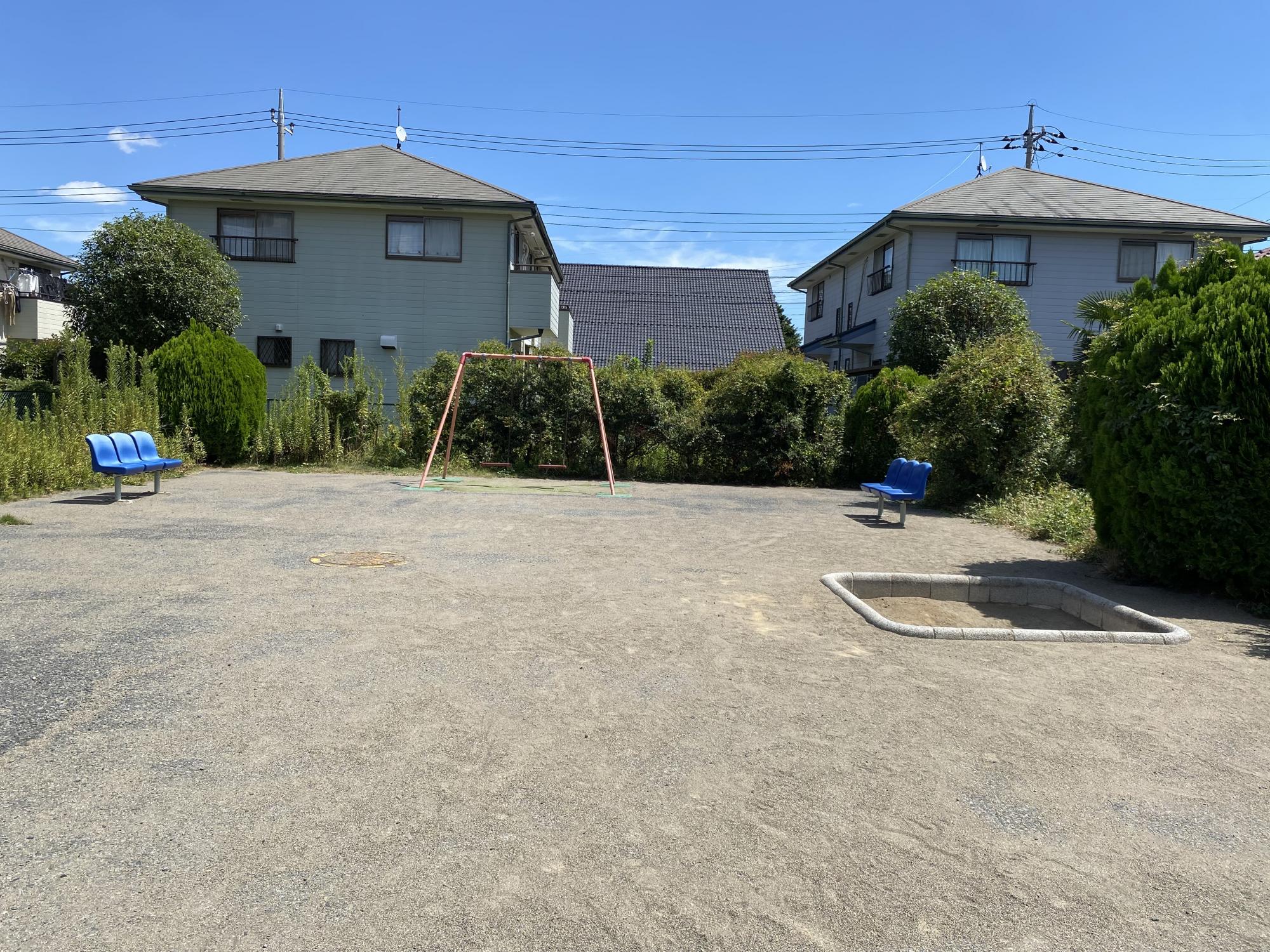 新町つつじ公園