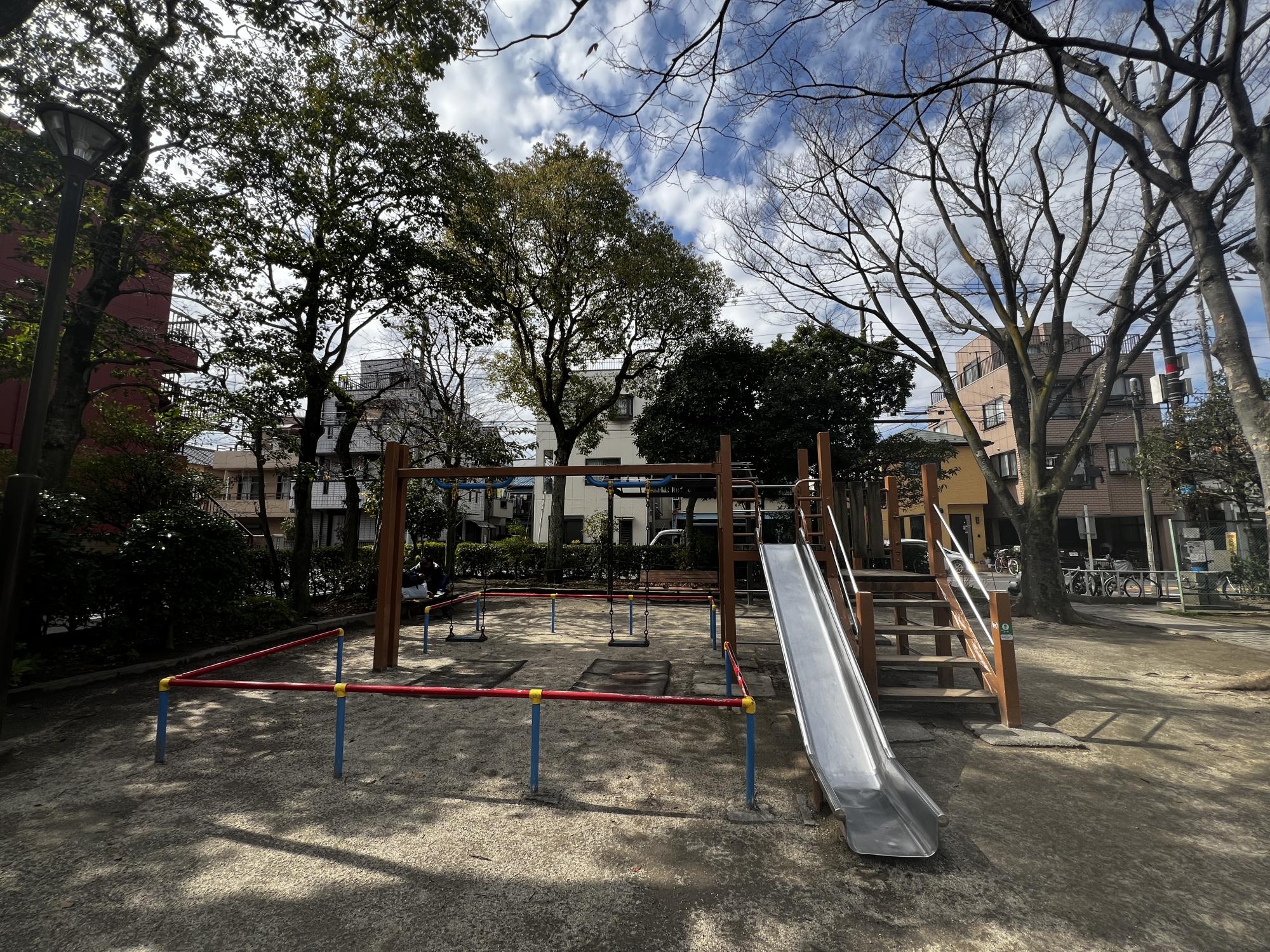 松島四丁目公園