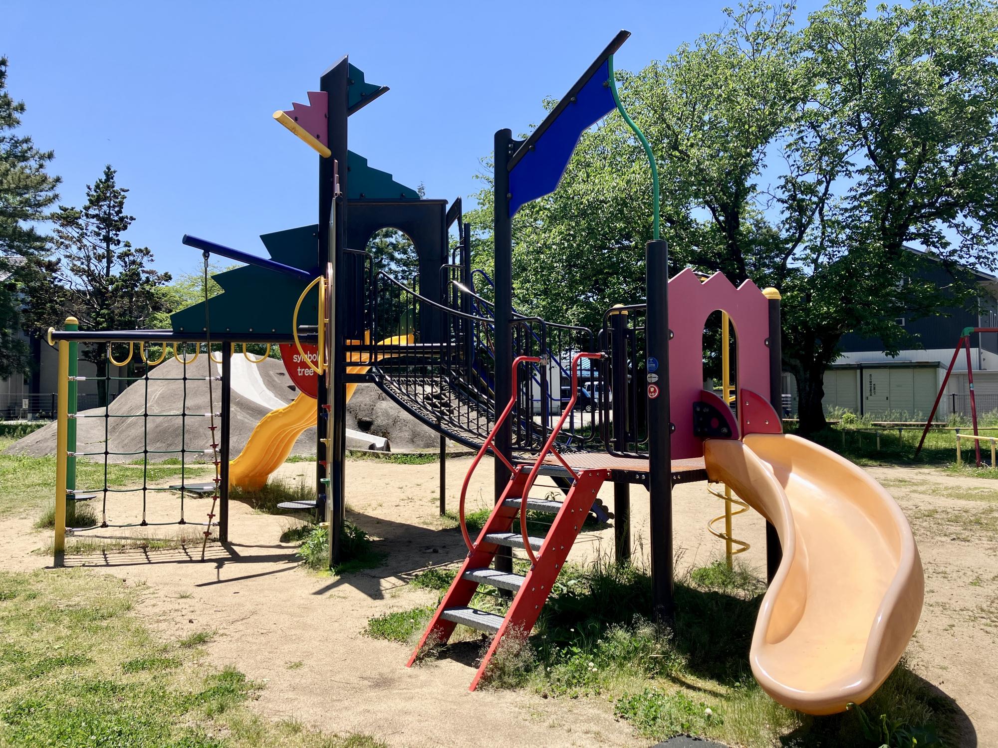 粟田パンダ公園