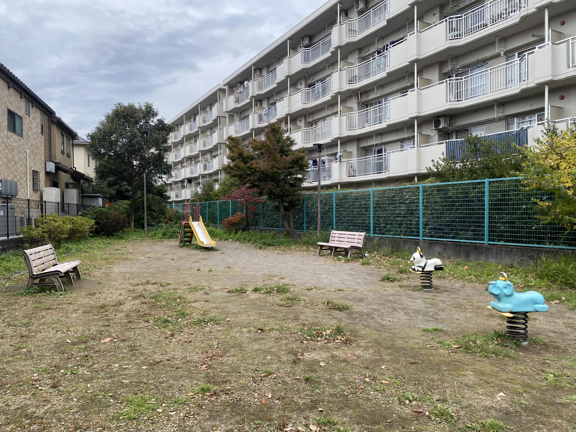 竹丘三丁目児童遊園