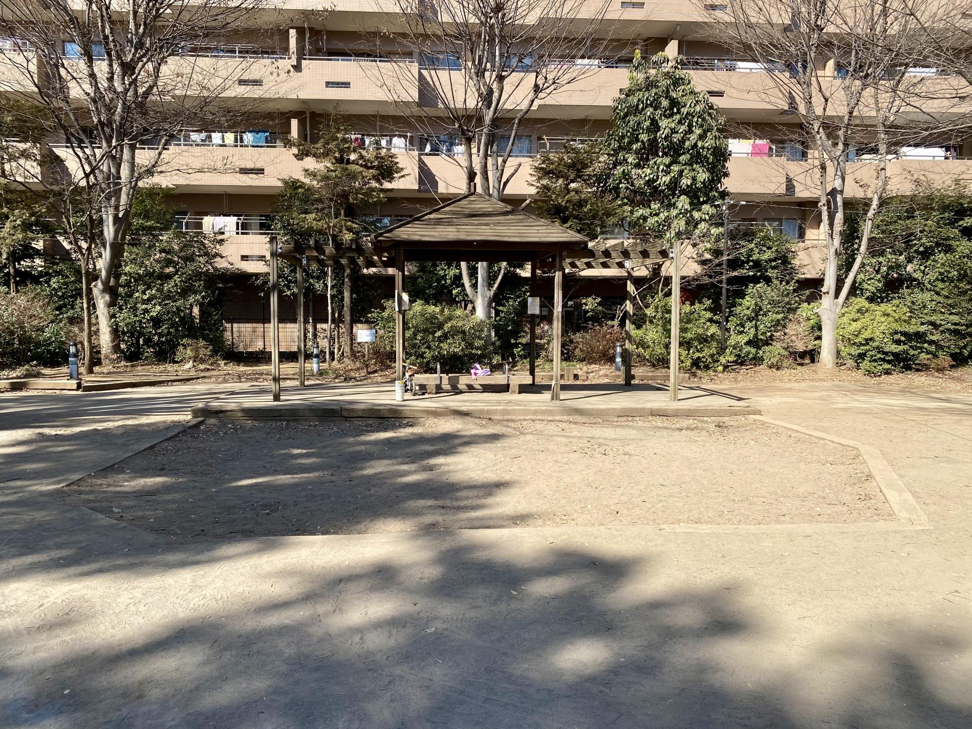 西口中央公園