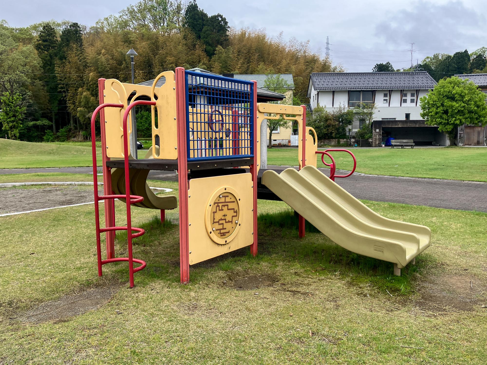 千木野けやき広場