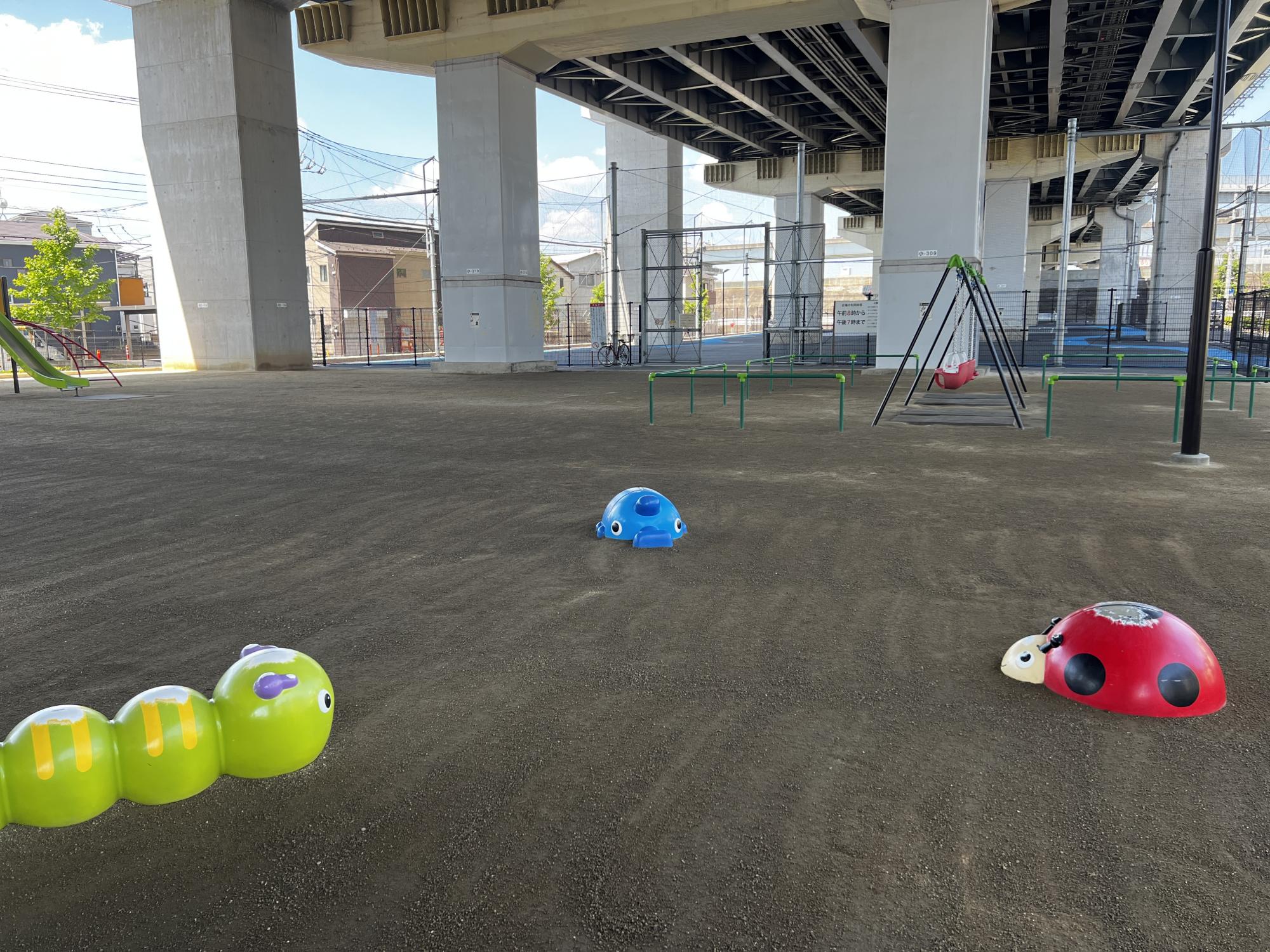 かぶとむし児童遊園