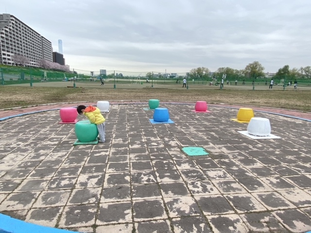 多摩川ガス橋緑地公園&桜並木