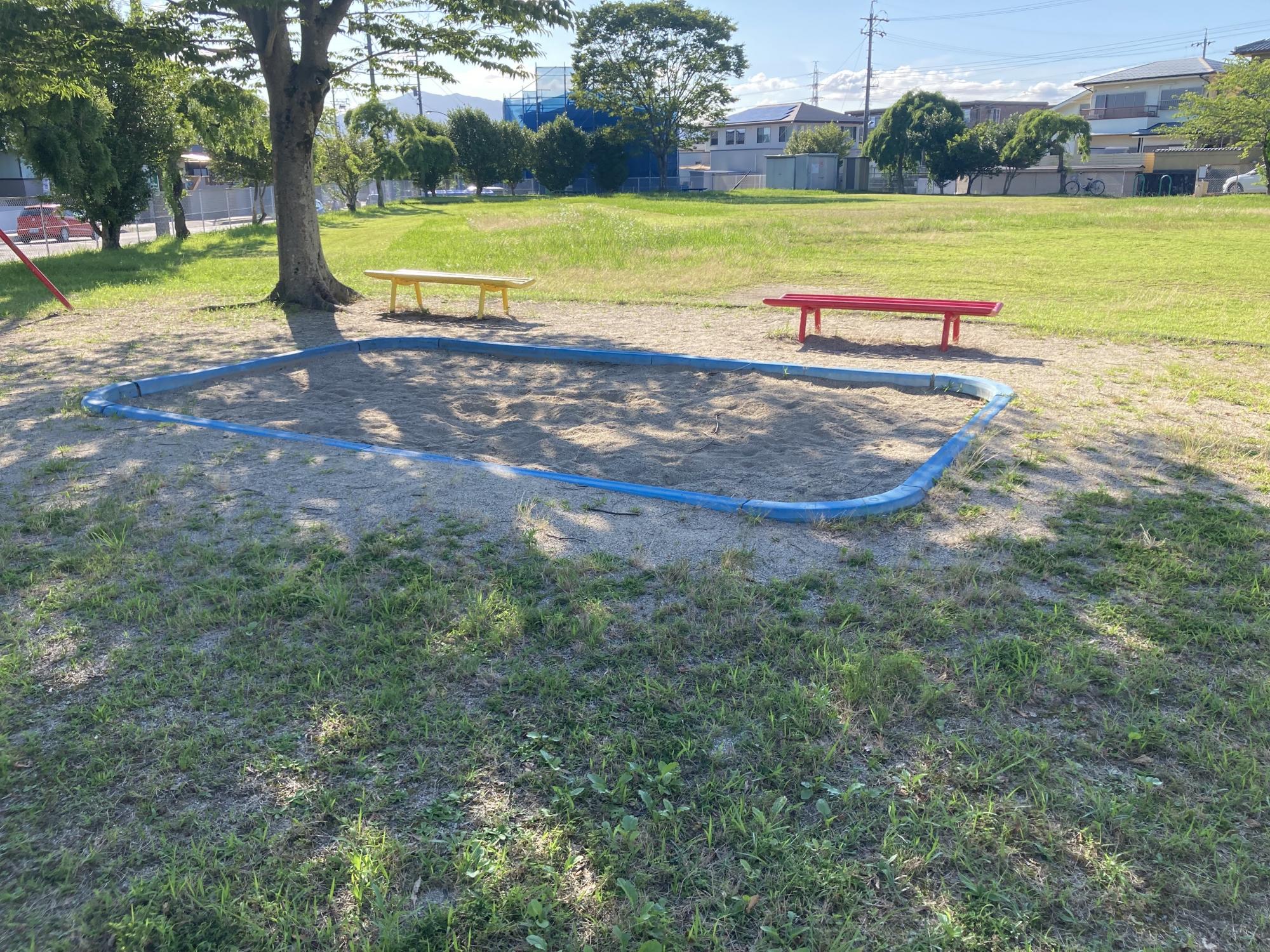 つつじが丘南公園