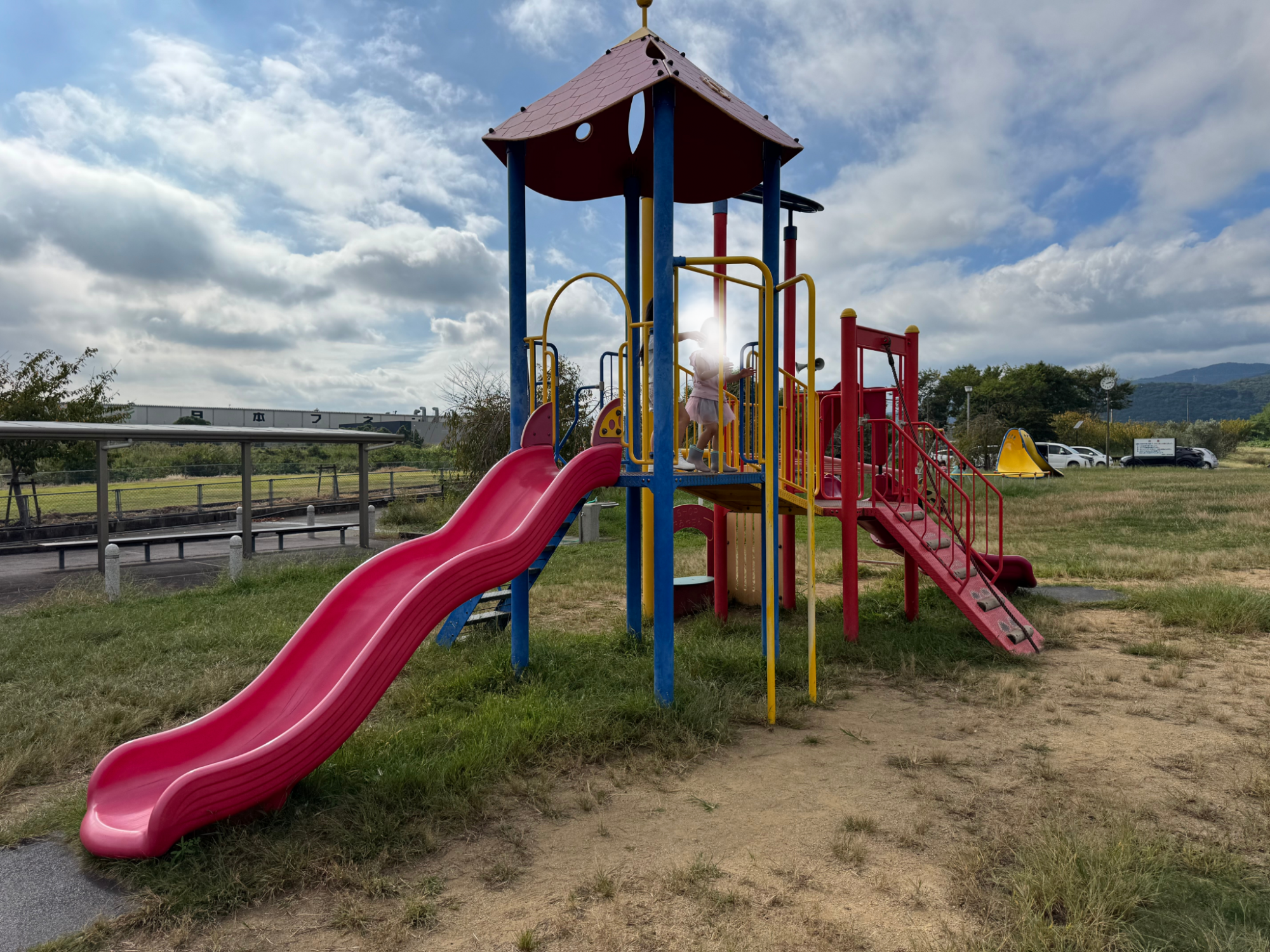 宮川内谷川河川敷公園